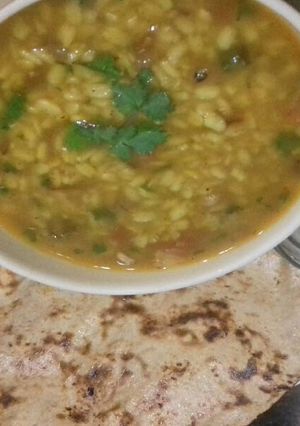 A picture of Urad Dal tarka.