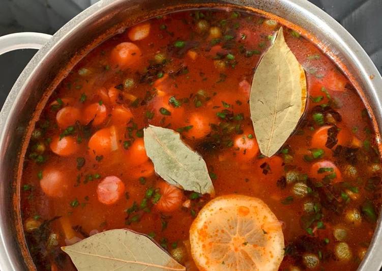 Суп солянка