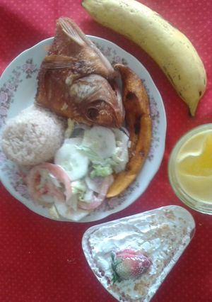 Una foto de Arroz de Coco Navideño