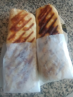 A picture of Chicken shawarma.