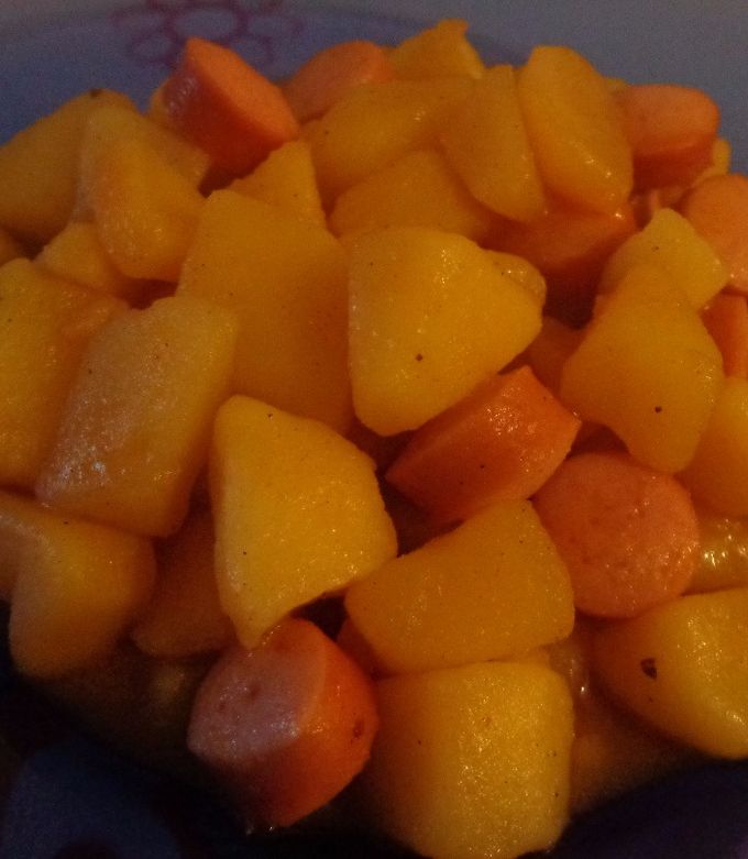 Paprikás krumpli, virslivel recept fotója