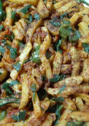 A picture of Aaloo Shimla Mirch (green Bell Pepper).