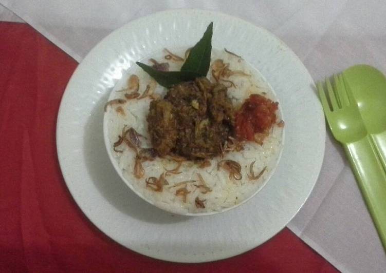 Rahasia Menyiapkan Nasi Gurih ikan keumamah (Aceh) yang Sempurna!