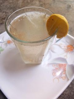 चटपटा मसालेदार लेमोनेड (chatpata masaledar lemonade recipe in Hindi) रेसिपी मुख्य फोटो
