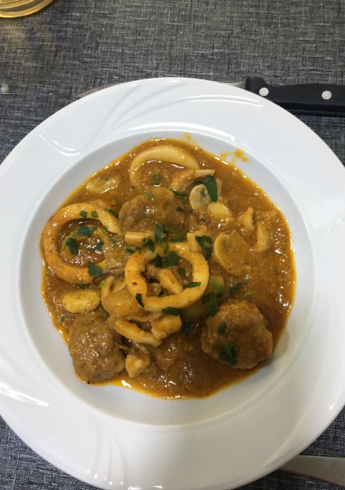 Una foto de Albóndigas con calamar 🦑