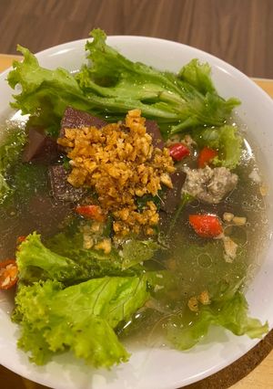รูปของ ต้มเลือดหมู