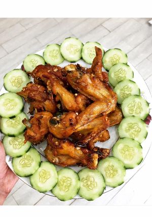Hình của món Cánh Gà Chiên Mắm.