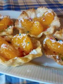 Una foto de Tartaletas con mandarinas festivas 🧡🥳