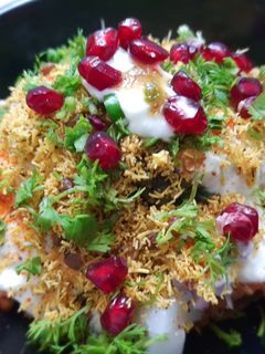 पापड़ी चाट (Papdi chat recipe in Hindi) रेसिपी मुख्य फोटो