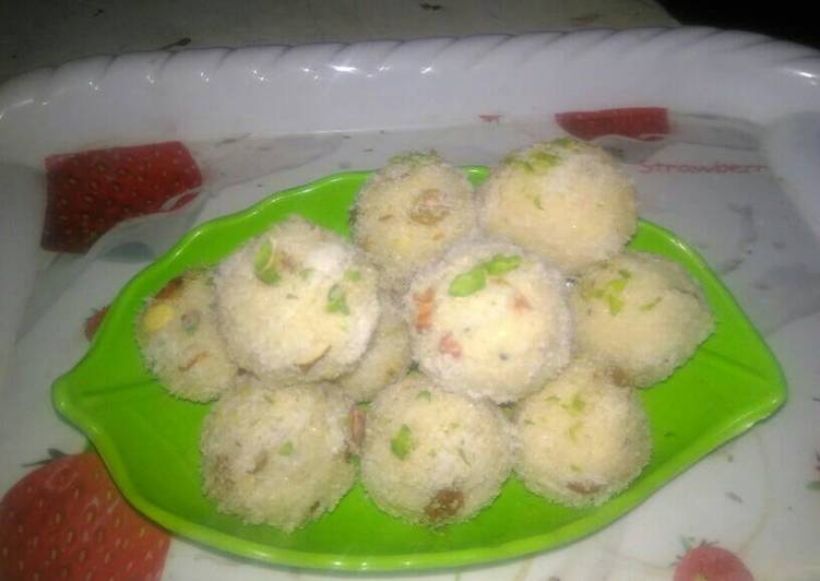 Rava coconut laddu