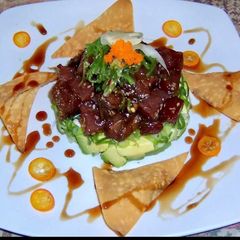 A picture of Hawaiian Ahi Poke stack.