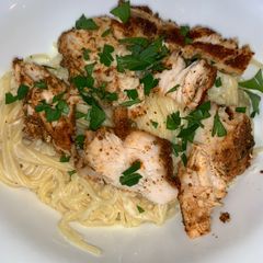 A picture of Healthy chicken Alfredo.