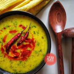 A picture of Lasooni dal | Lehsuni dal | Dal lasooni | Garlic dal tadka.