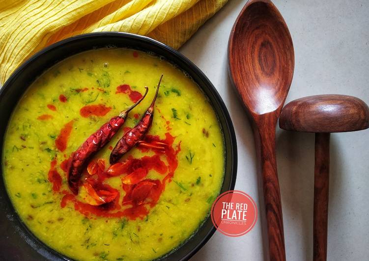 Lasooni dal Lehsuni dal Dal lasooni Garlic dal tadka Recipe by