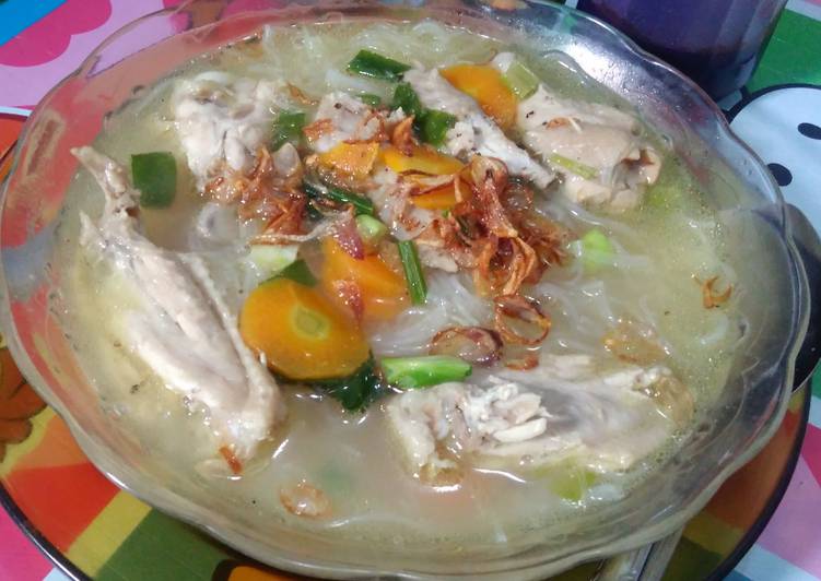 Cara Gampang meracik Sop Ayam, Enak Banget