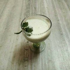 A picture of Banana Mint Chaas (buttermilk).