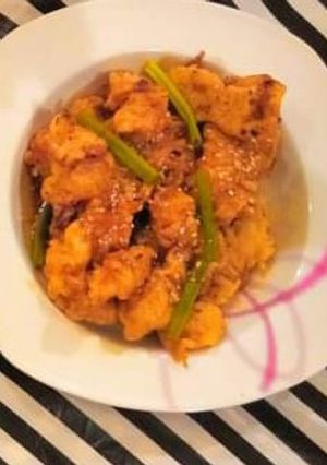 A picture of Dragon Chicken.