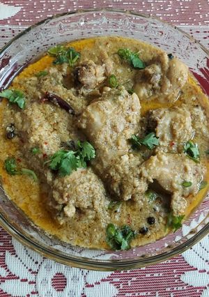 A picture of Kandhari Chicken Gravy.