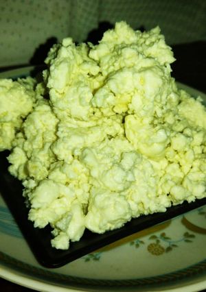 फटे हुए दूध की मिठाई (fate huye doodh ki mithai recipe in Hindi) रेसिपी मुख्य फोटो