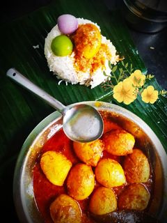 ডিমের গ্রেভি (egg gravy recipe in Bengali) রেসিপির প্রধান ছবি