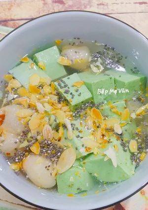 Hình của món Chè khúc bạch trà xanh.