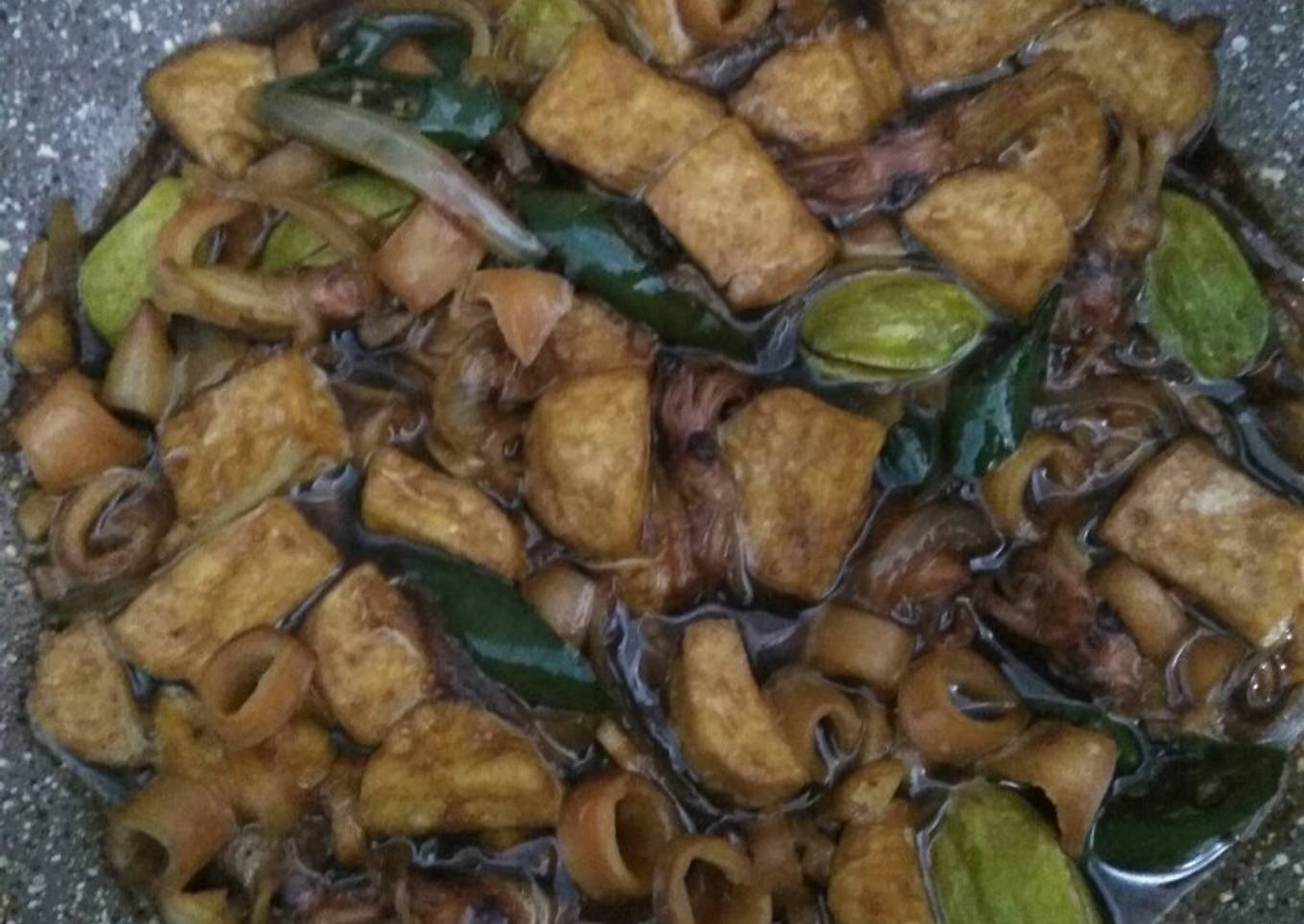 Tumis cumi asin tahu cabe hijau