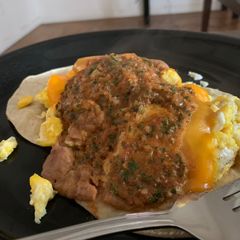 A picture of Huevos Rancheros.