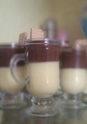 Una foto de Postre de vainilla y chocolate