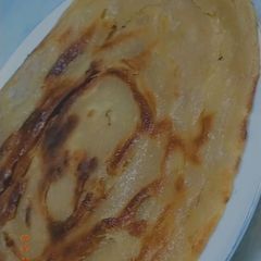 A picture of Khasta kurkura paratha.