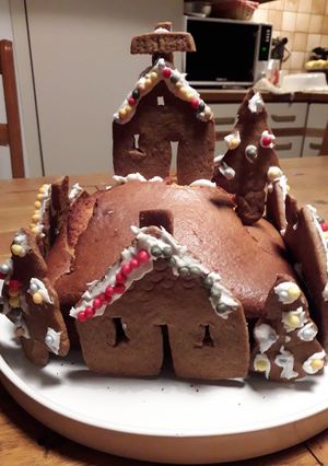 Une photo de Gâteau village de Noël