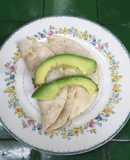 Tacos de camarón con cebolla