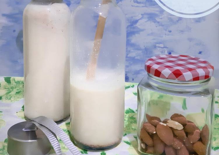Bagaimana Menyiapkan Susu Almond Home Made, Enak Banget