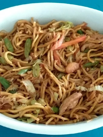 Easy Way Make Mom's Beef Chow Mein 😍😋🐂🍝🍗🥗 the Can Spoil the Tongue Delicious