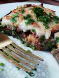 "Melitzanes Papoutsakia" – Gefüllte Auberginen mit Hackfleisch undBéchamel
