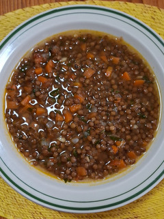 Una foto de Lentejas a la mexicana veganas