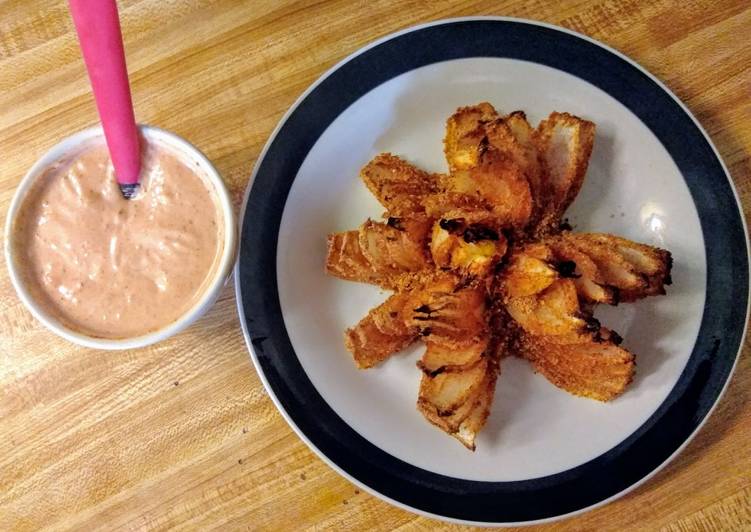 Baked blooming onion and dipping sauce