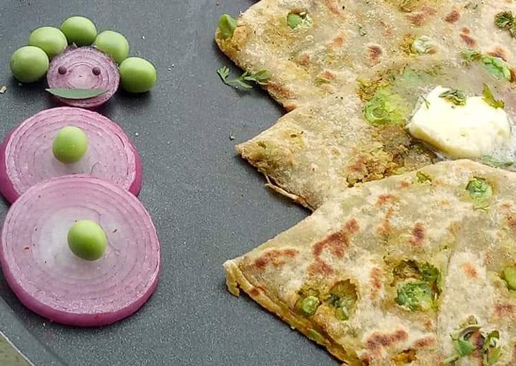 Peas paratha