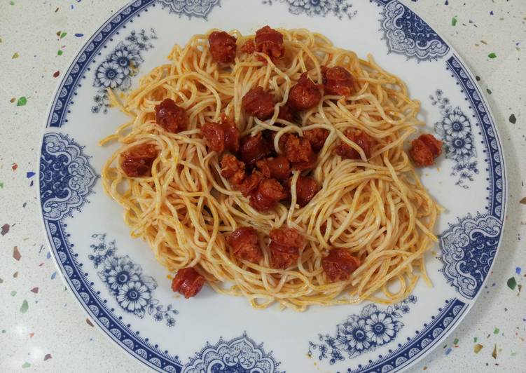 Fideos chinos con chistorra