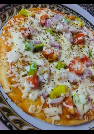 A picture of Veg Loaded Pizza (Snack).