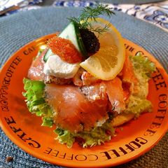 A picture of Annika's smörgås with Gravad Salmon and Crayfish-tail.