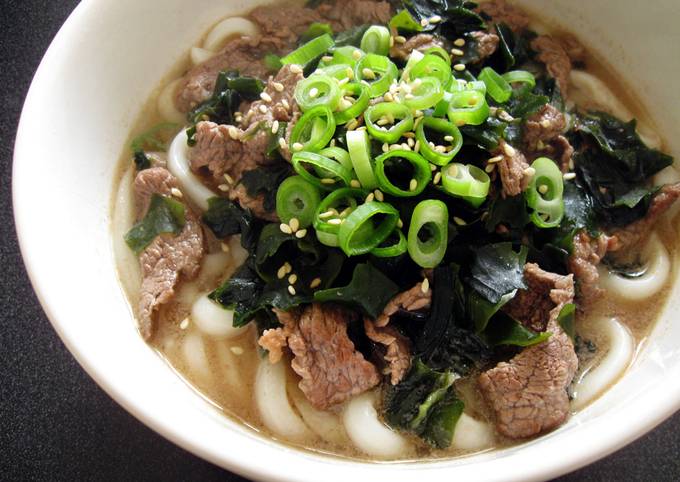 Beef & Wakame Udon Soup recipe main photo