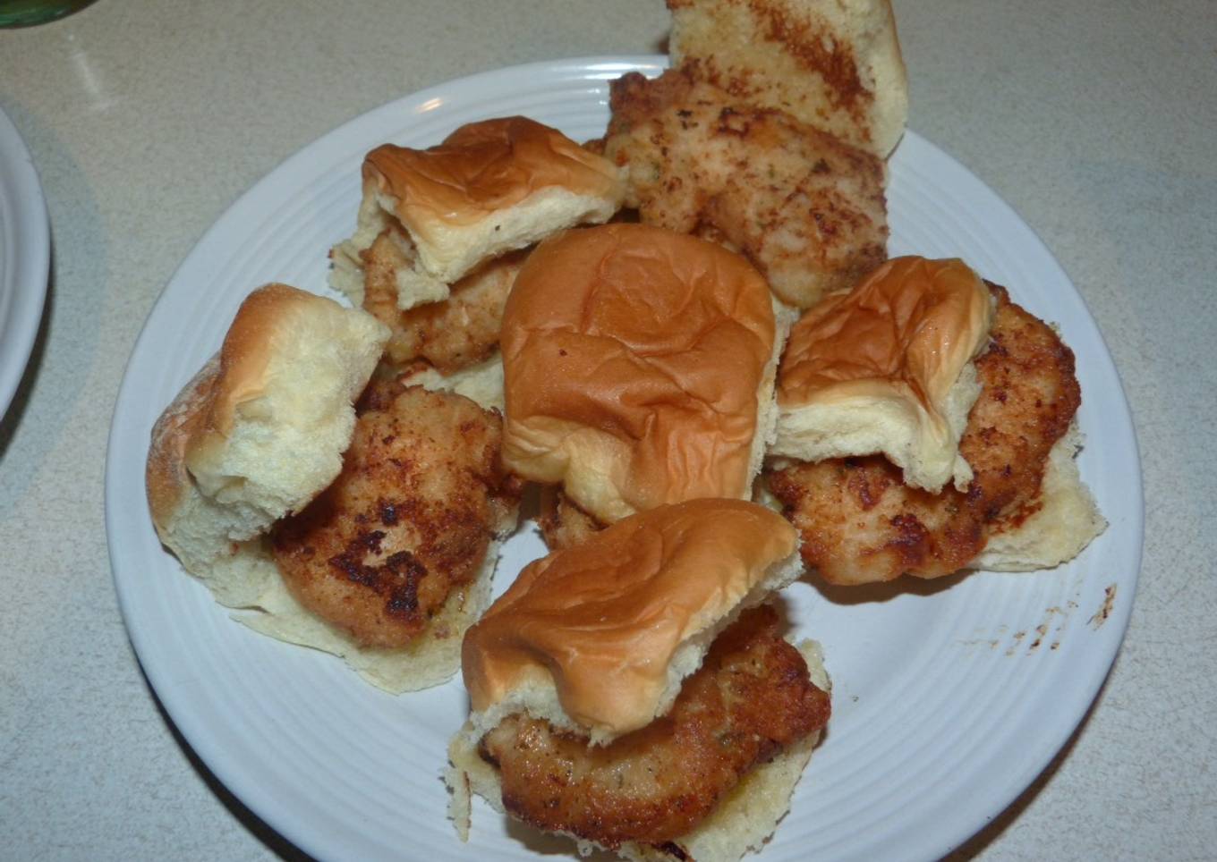 Ultimate chicken sliders 