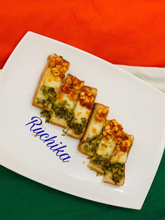A picture of Tricoloured Toast Fingers.