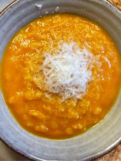 Una foto de Sopa Pastina 🇮🇹🥣 o sopa italiana viral