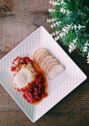 A picture of Shakshuka #themechallenge.