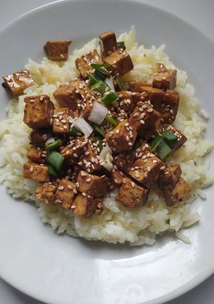 Una foto de Tofu Teriyaki