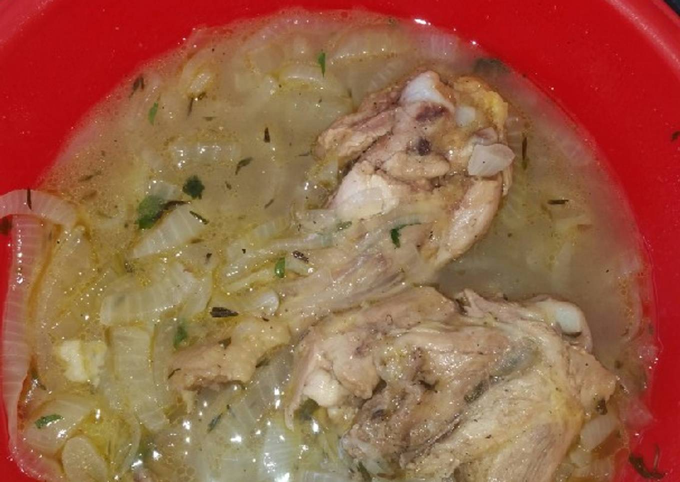Pollo a la cebolla