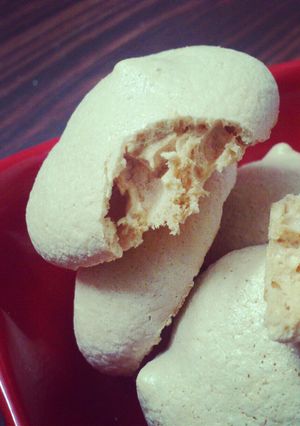 A picture of Melt-in-Mouth Meringues! Lovely!.
