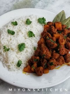 সয়াবিন কষা (soyabean kosha recipe in Bengali) রেসিপির প্রধান ছবি