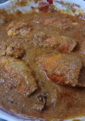 A picture of Tiger Prawn Malai Curry (Golda Chingri Macher Malai Curry).